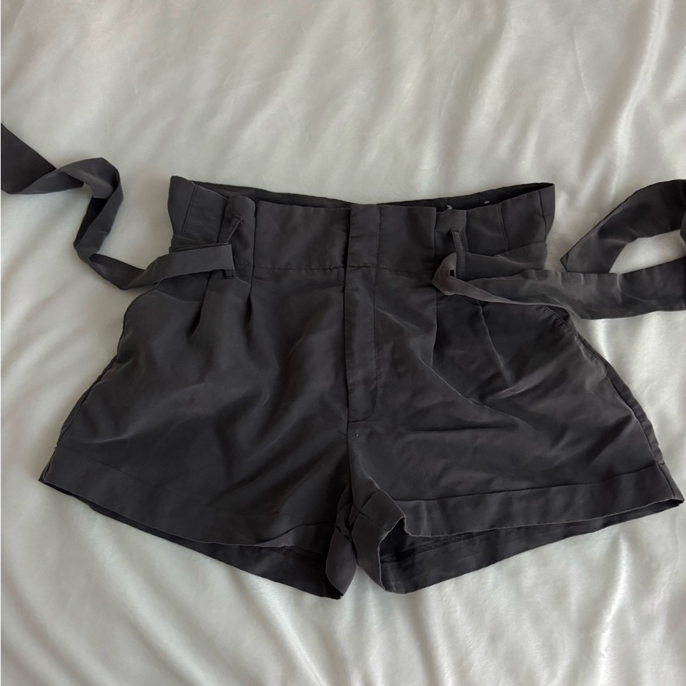 American Eagle Outfitters High Waist Gray Shorts